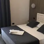中央酒店 3* 的里雅斯特