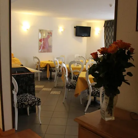 Отель Hotel Centrale