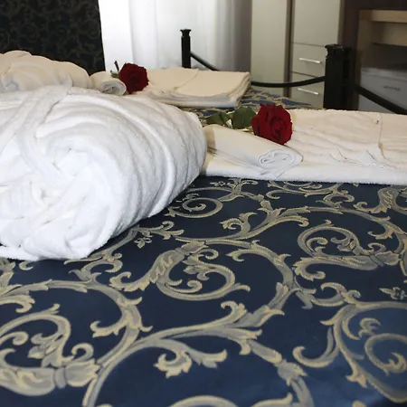 Hotel Centrale Отель