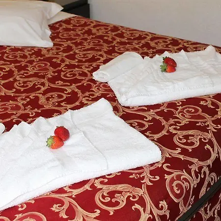 Hotel Centrale Отель